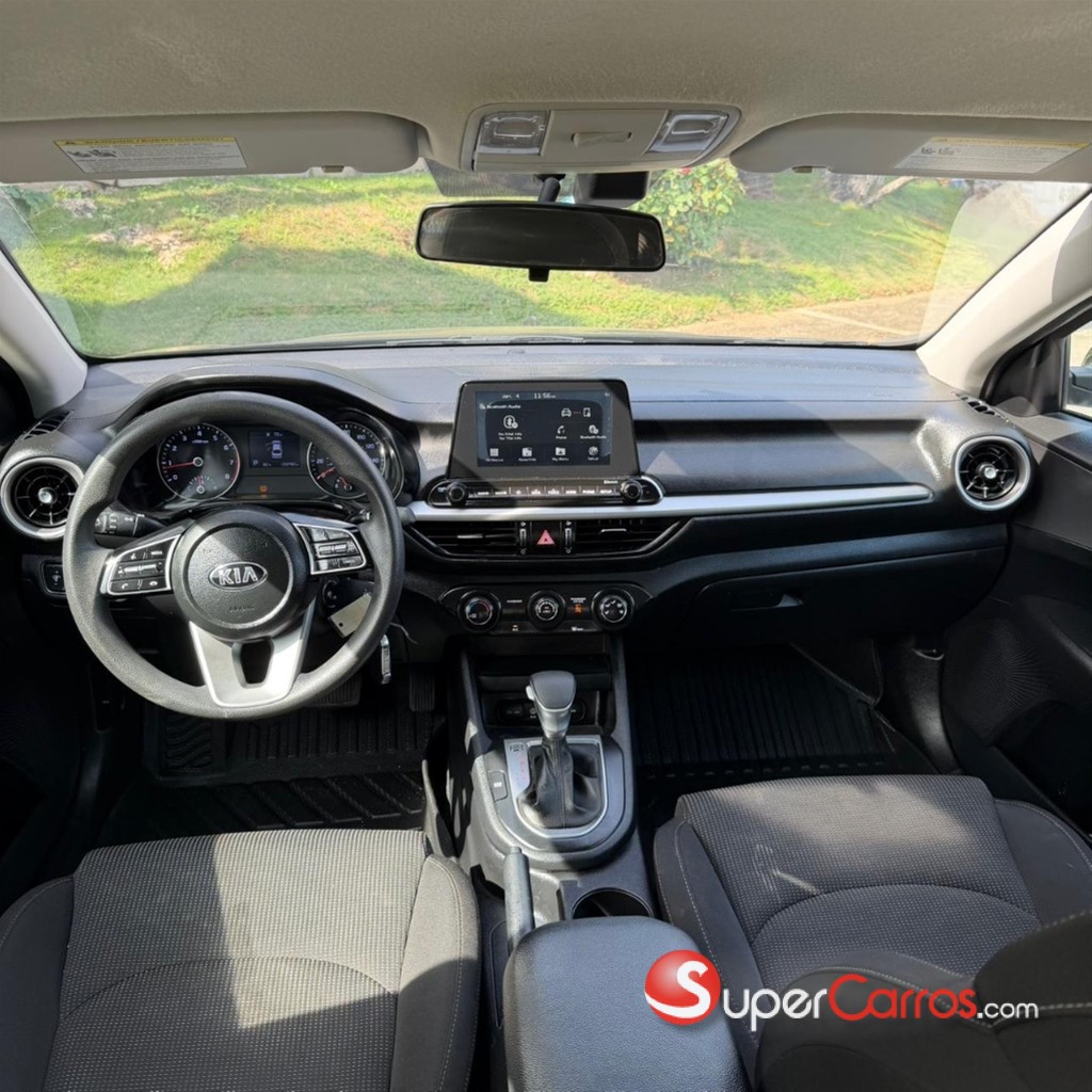2021 Kia Forte LXS — foto 6 / 11