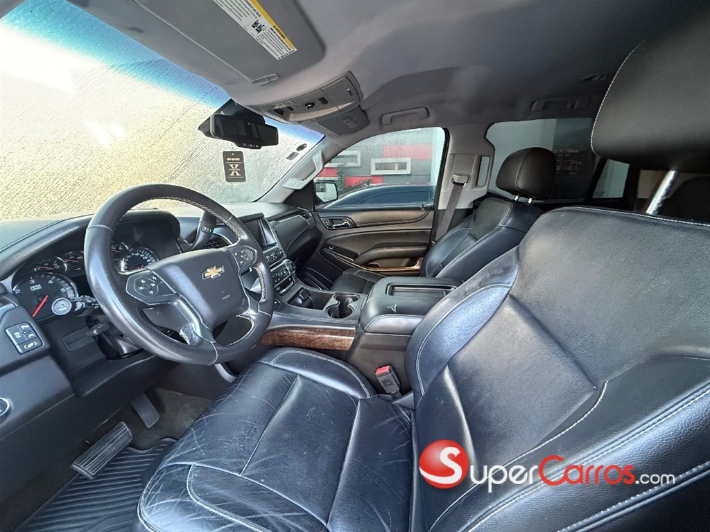 2017 Chevrolet Tahoe LT — foto 4 / 8