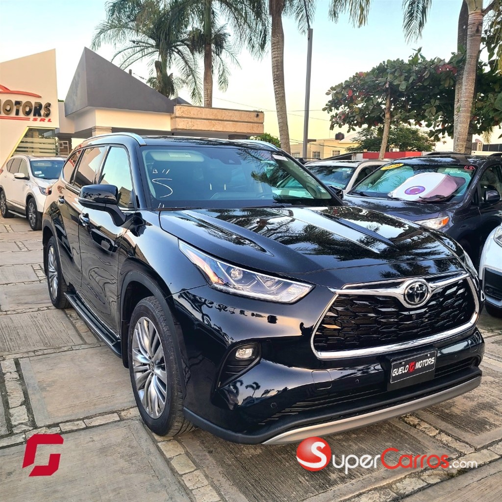 2022 Toyota Highlander Platinum