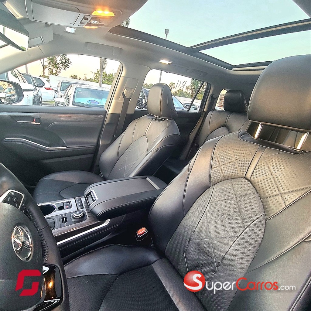 2022 Toyota Highlander Platinum — foto 5 / 10