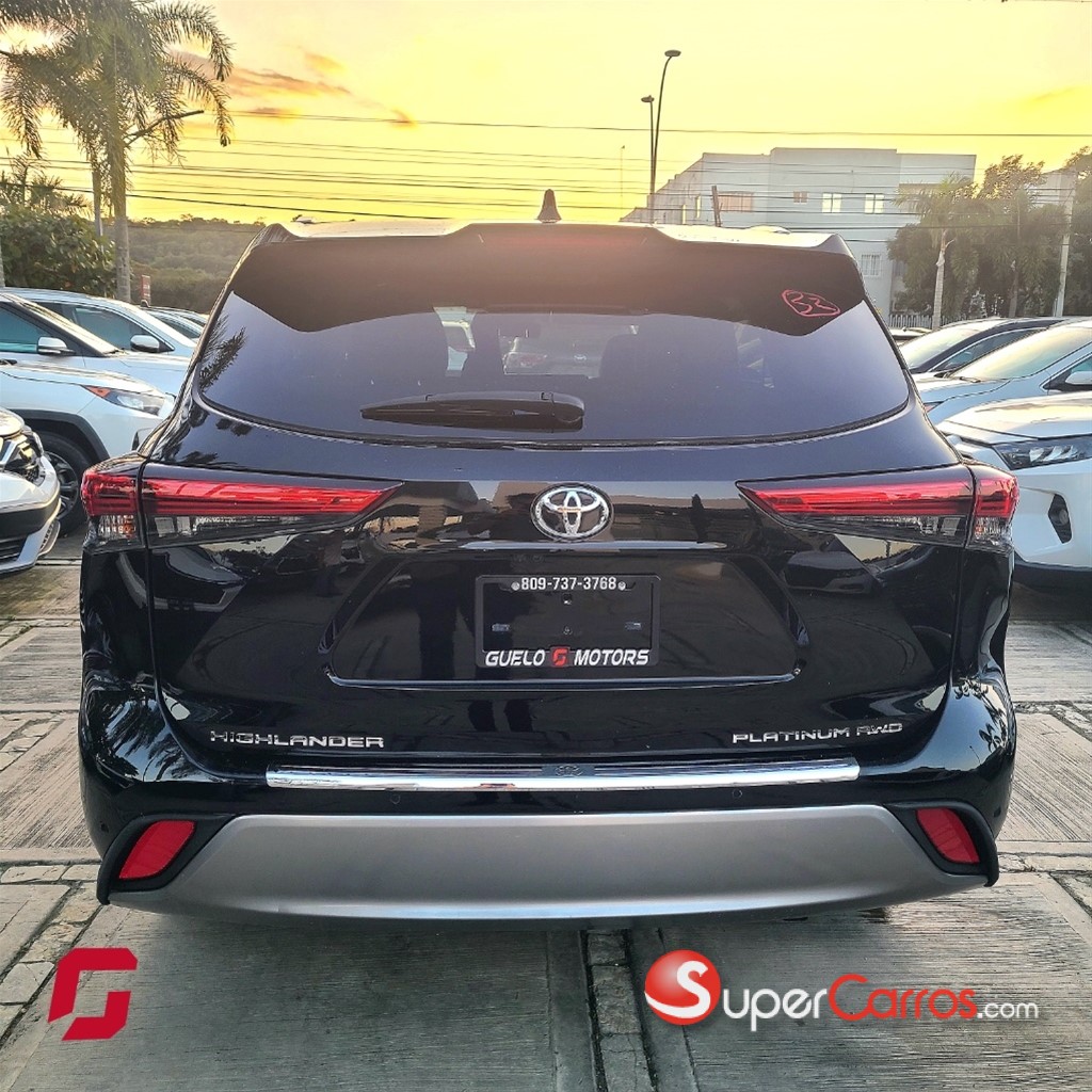2022 Toyota Highlander Platinum — foto 9 / 10