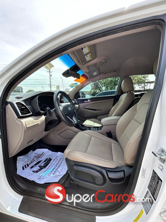 2021 Hyundai Tucson SE — foto 7 / 12