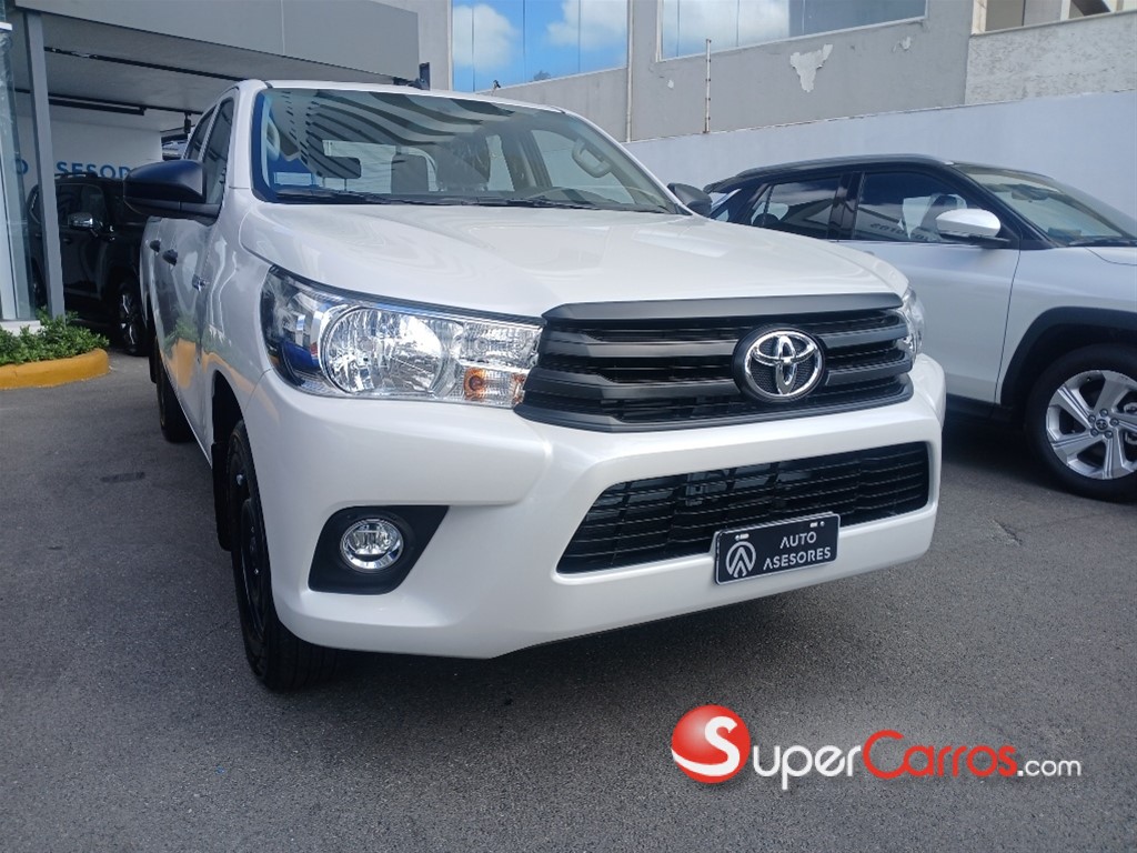 2026 Toyota Hilux 4x2