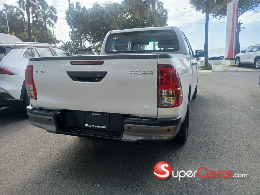2026 Toyota Hilux 4x2 — foto 6 / 10