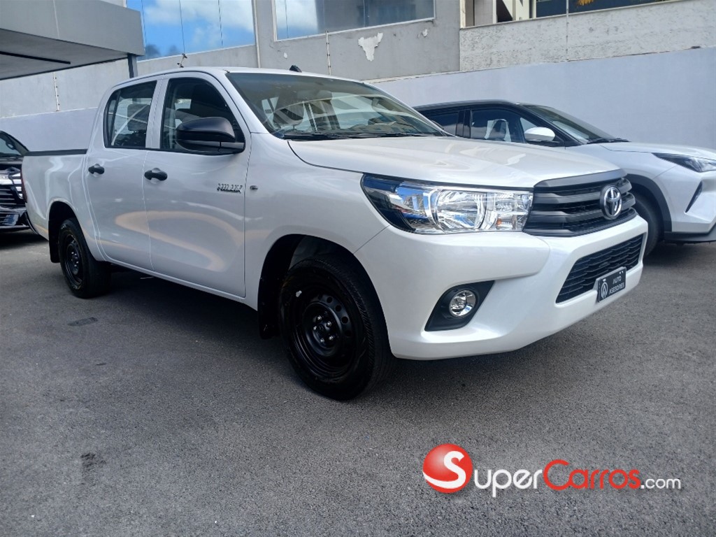 2026 Toyota Hilux 4x2 — foto 9 / 10