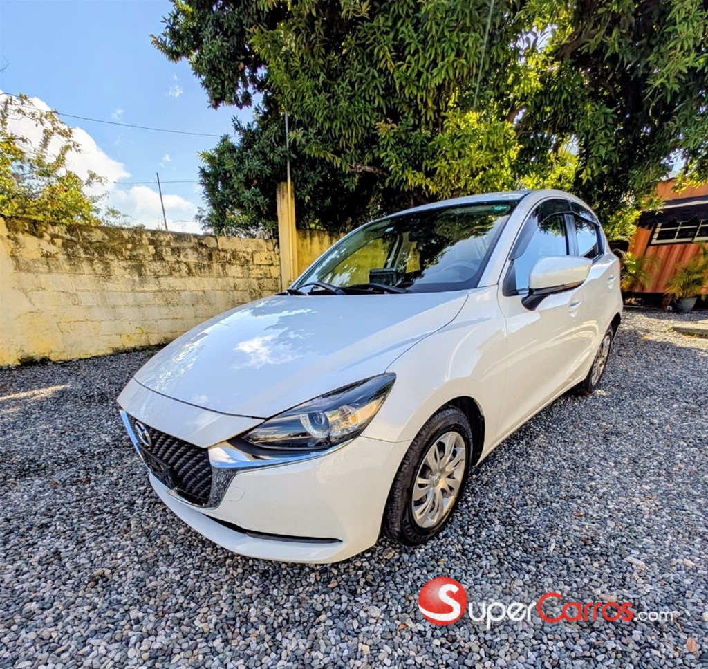 2020 Mazda 2 — foto 2 / 11