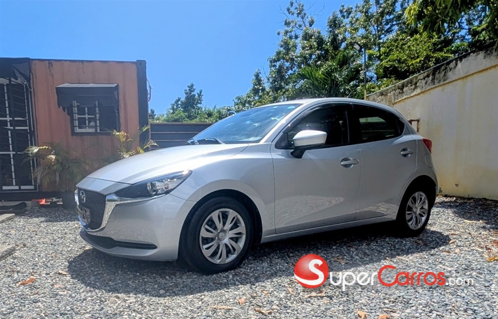 2020 Mazda 2 — foto 2 / 12