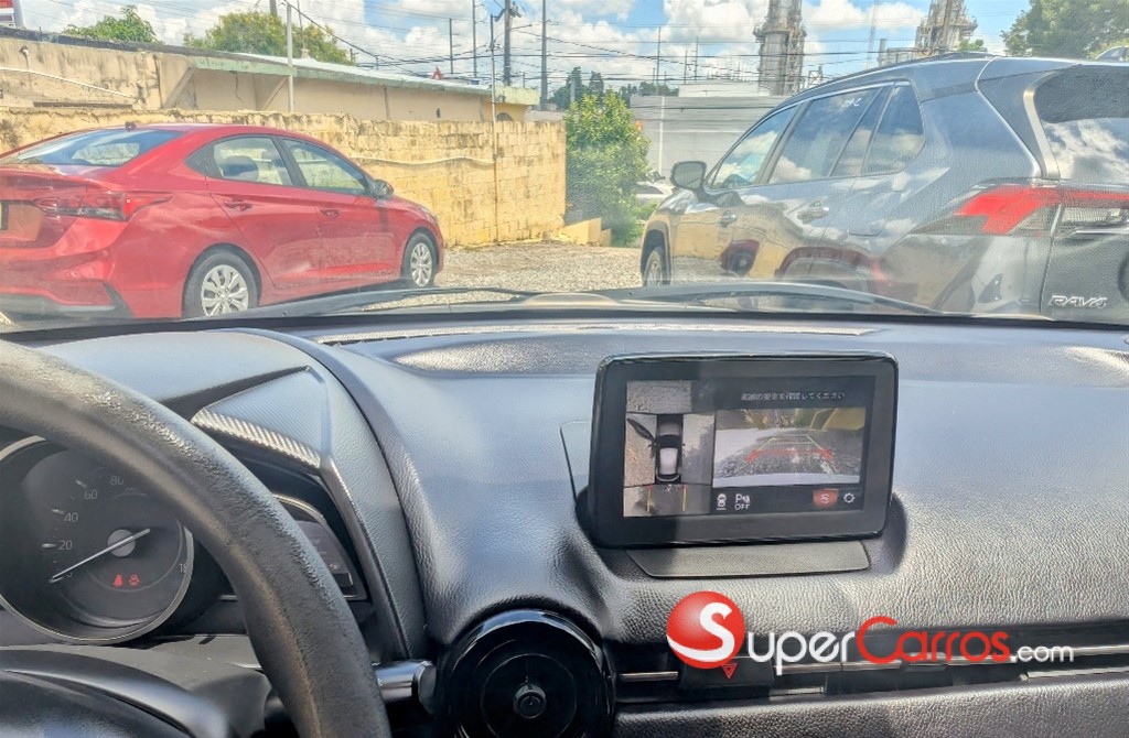 2020 Mazda 2 — foto 7 / 12