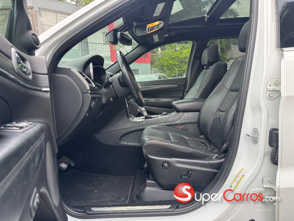 2019 Jeep Grand Cherokee Limited 4x4 — foto 8 / 11