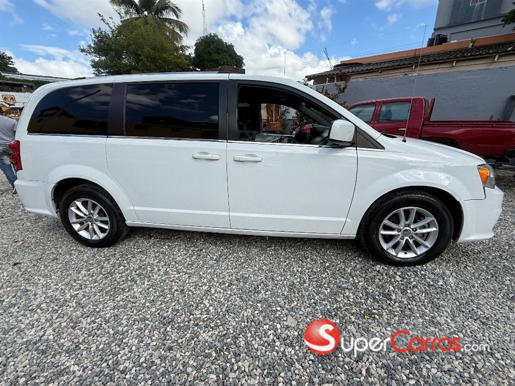 2019 Dodge Grand Caravan — foto 4 / 12