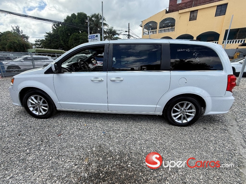 2019 Dodge Grand Caravan — foto 8 / 12