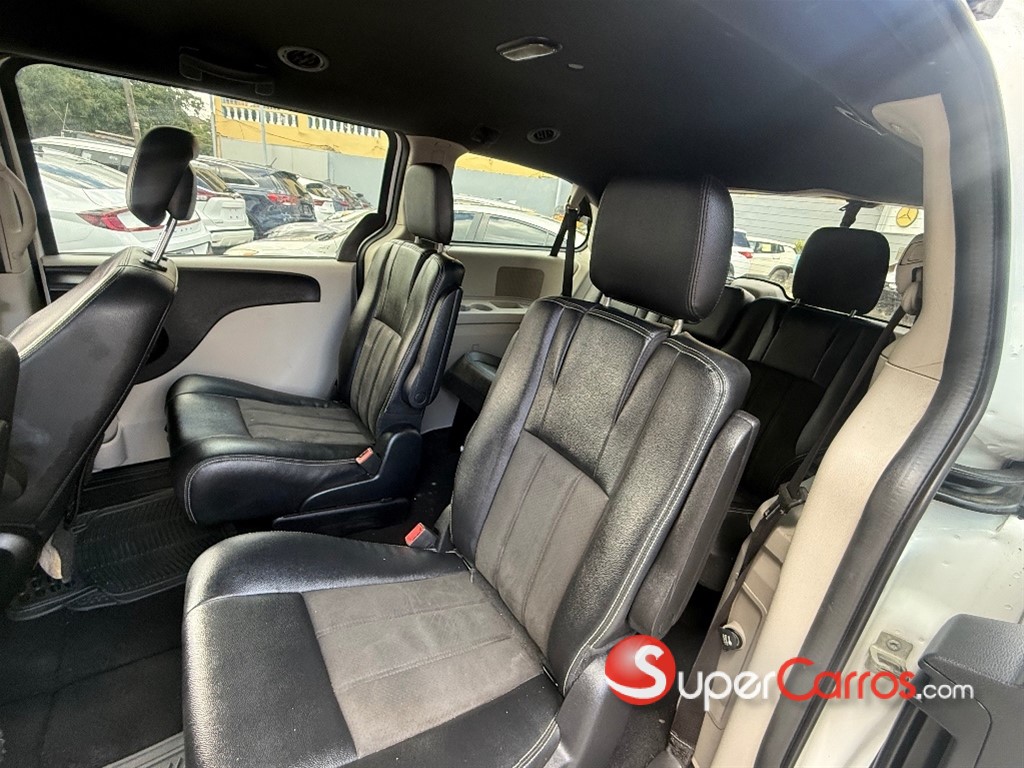 2019 Dodge Grand Caravan — foto 9 / 12