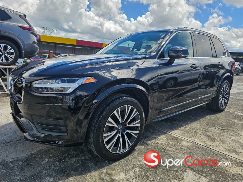 2021 Volvo XC90 Momentum T5