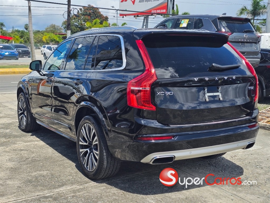 2021 Volvo XC90 Momentum T5 — foto 5 / 12