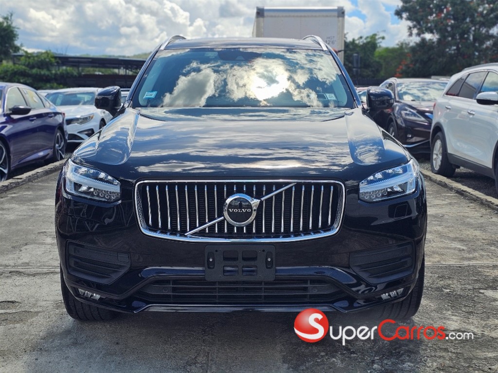 2021 Volvo XC90 Momentum T5 — foto 8 / 12