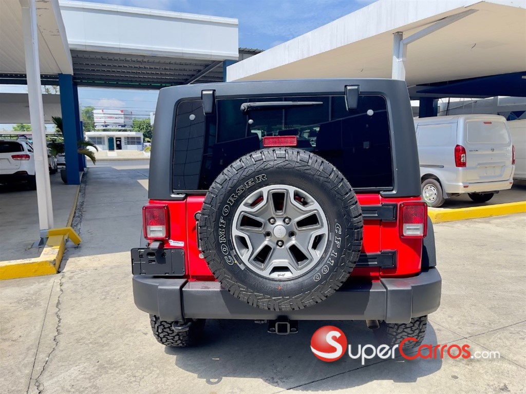 2016 Jeep Wrangler Unlimited Sport — foto 4 / 9