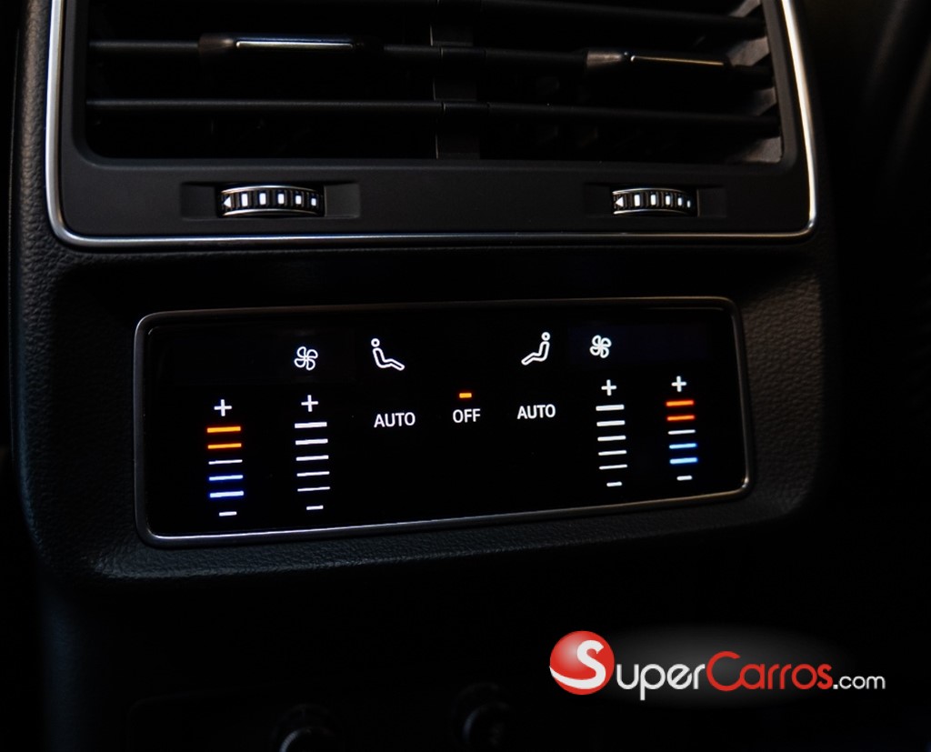 2022 Audi Q7 45 TFSI Premium Plus — foto 9 / 12