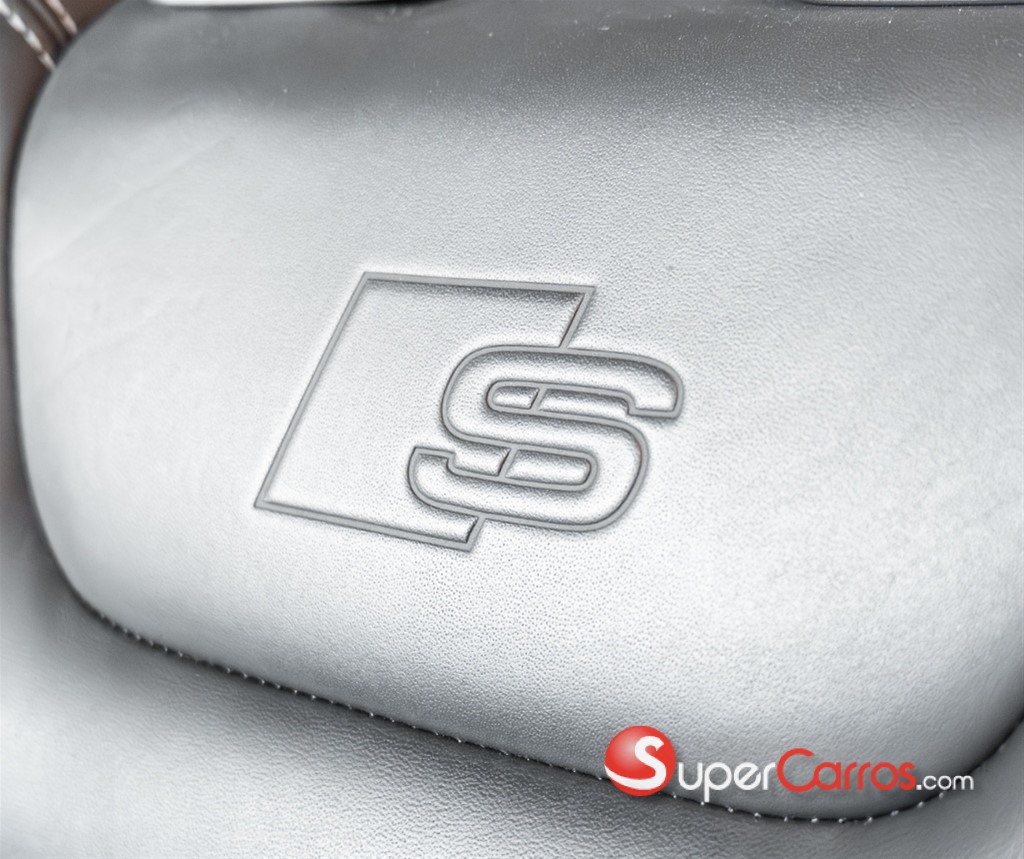 2022 Audi Q7 45 TFSI Premium Plus — foto 12 / 12