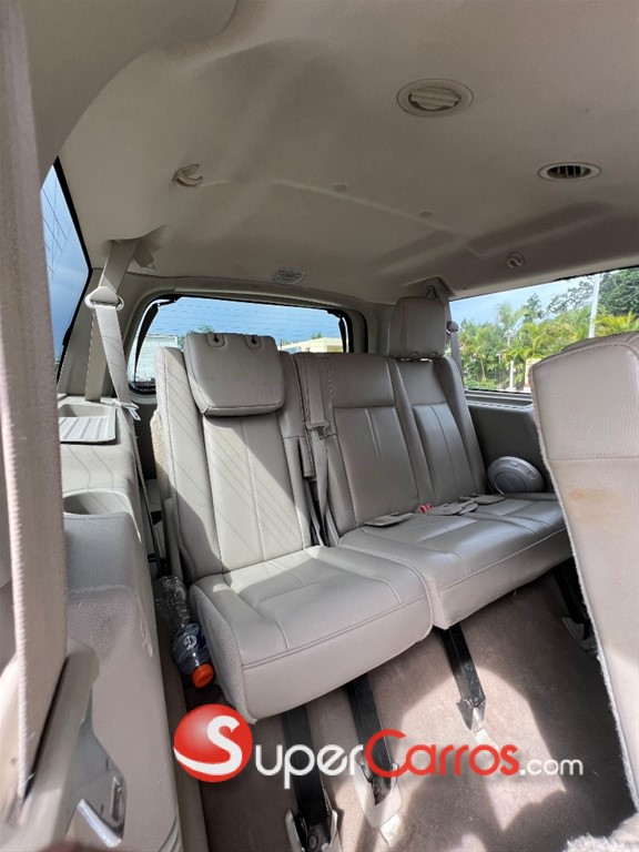 2014 Ford Expedition — foto 12 / 12