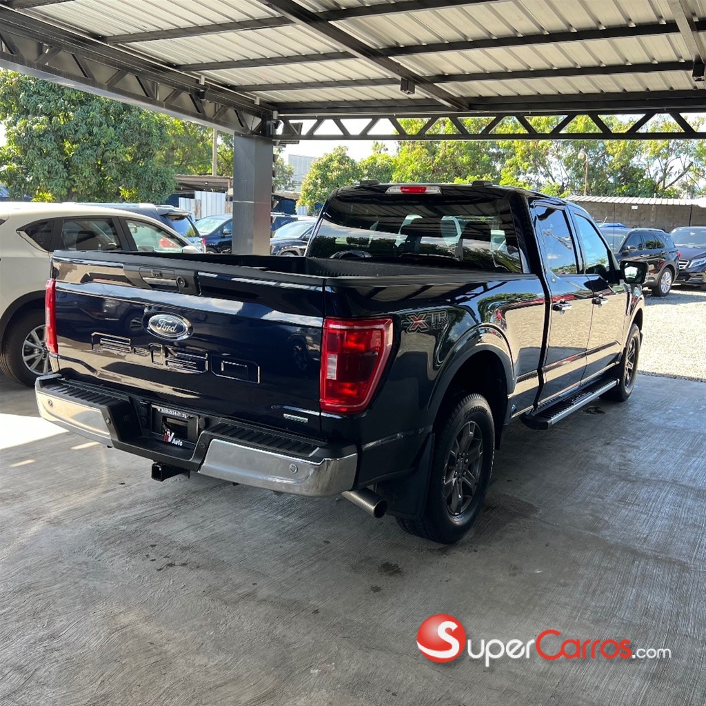 2021 Ford F 150 XLT — foto 3 / 9