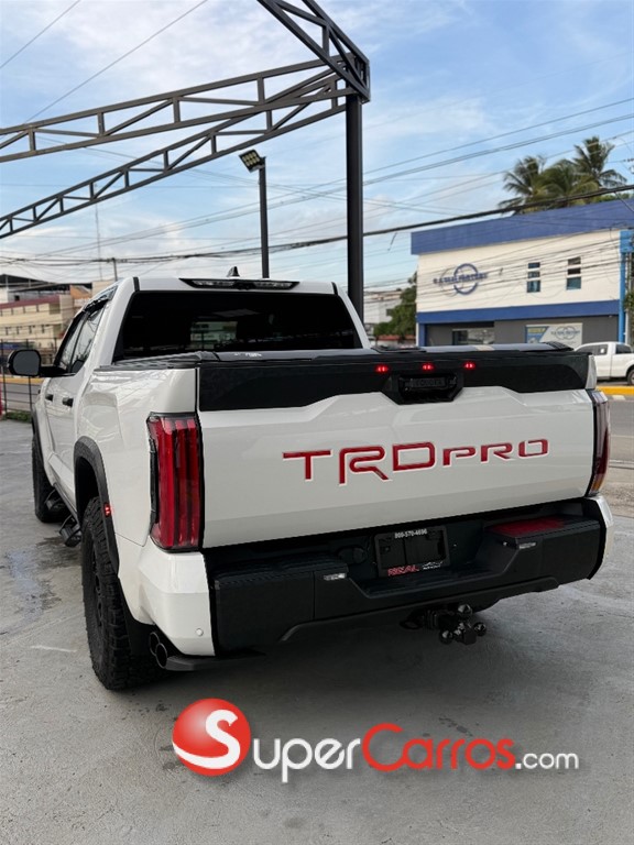 2023 Toyota Tundra TRD PRO — foto 9 / 12
