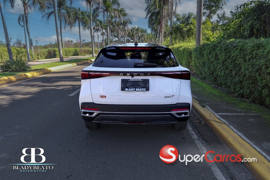 2026 OMODA C5 Luxury — foto 9 / 11