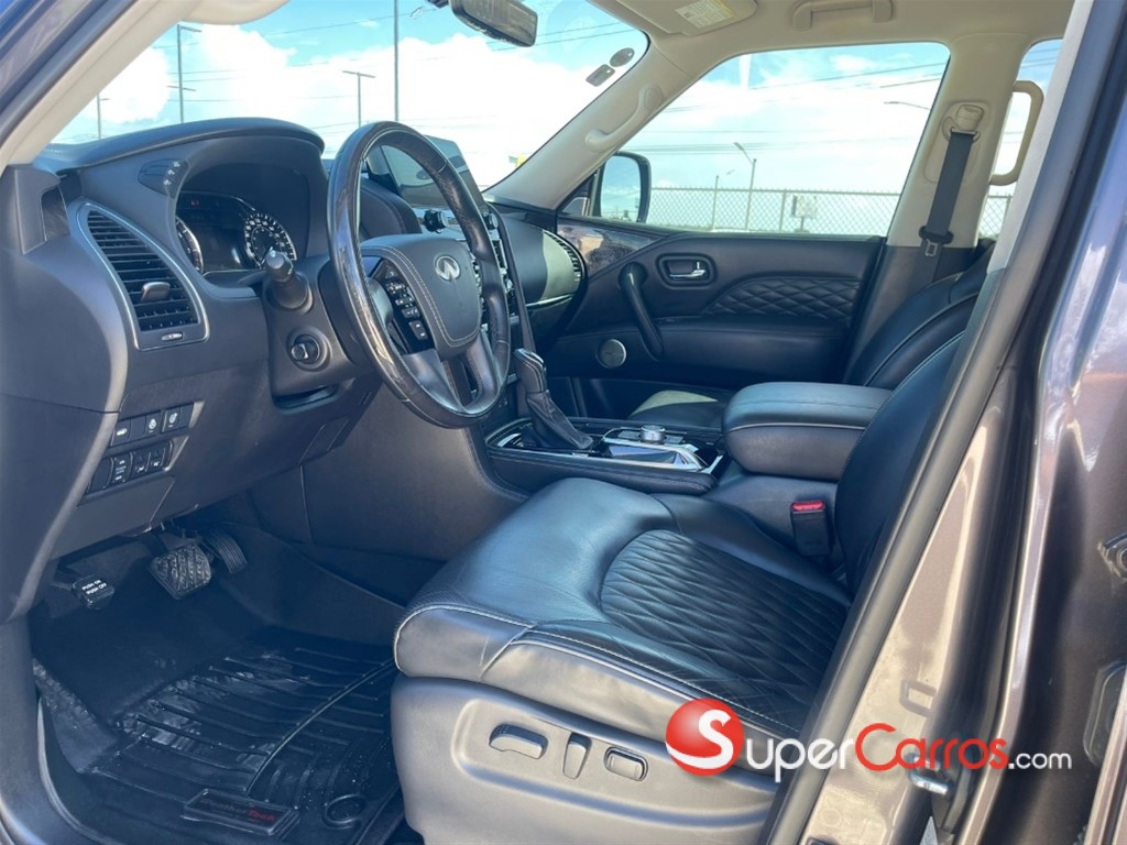 2024 Infiniti QX-80 — foto 10 / 12