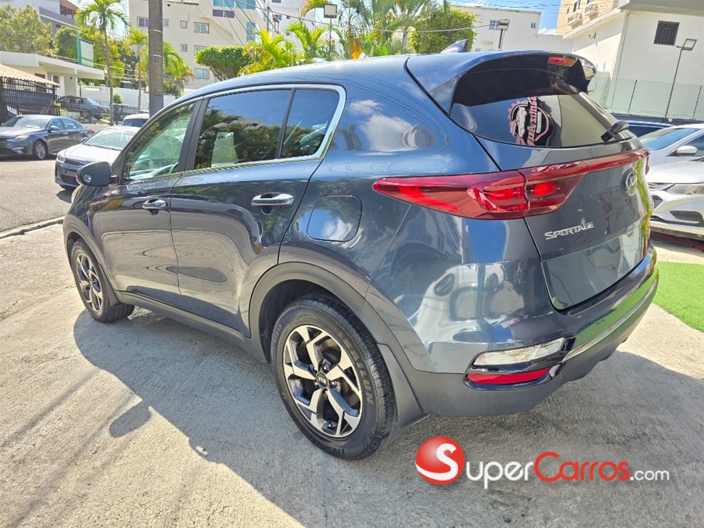 2020 Kia Sportage LX — foto 7 / 10