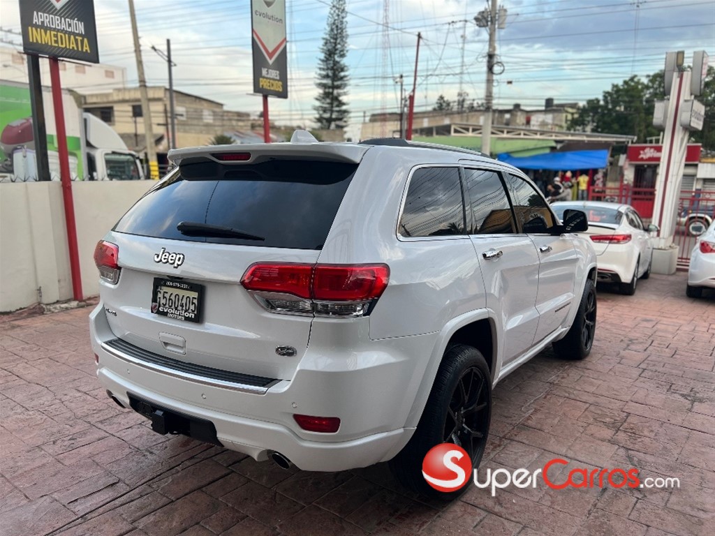 2015 Jeep Grand Cherokee Overland — foto 6 / 12
