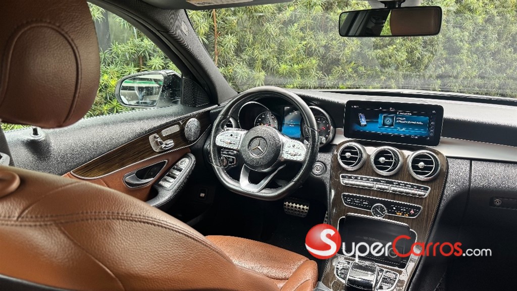 2019 Mercedes-Benz Clase C 300 Luxury — foto 6 / 9