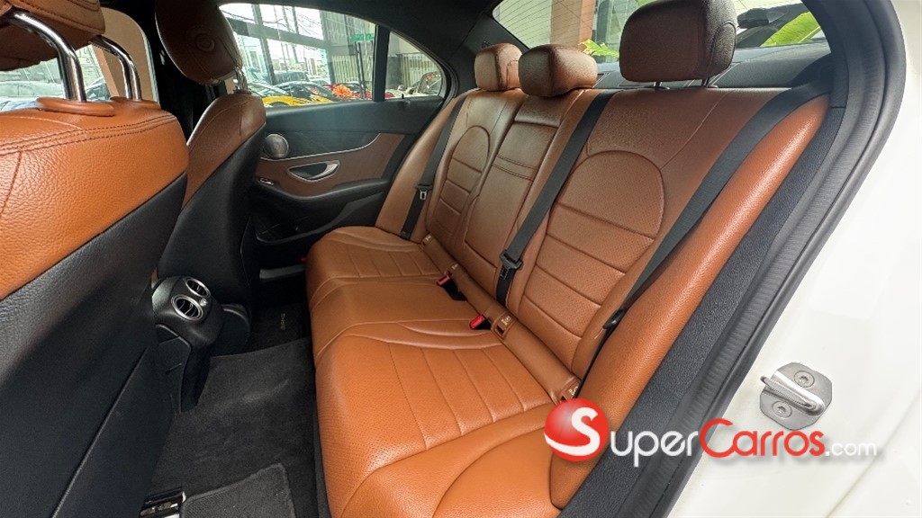 2019 Mercedes-Benz Clase C 300 Luxury — foto 9 / 9