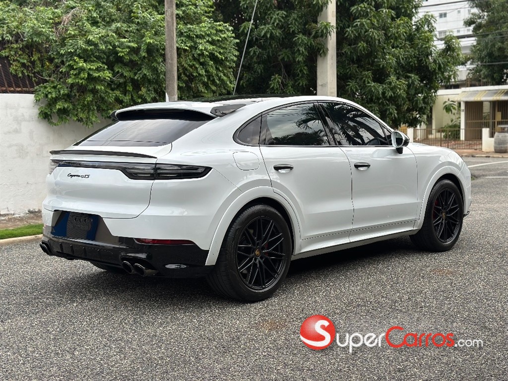 2022 Porsche Cayenne Coupe GTS — foto 4 / 11