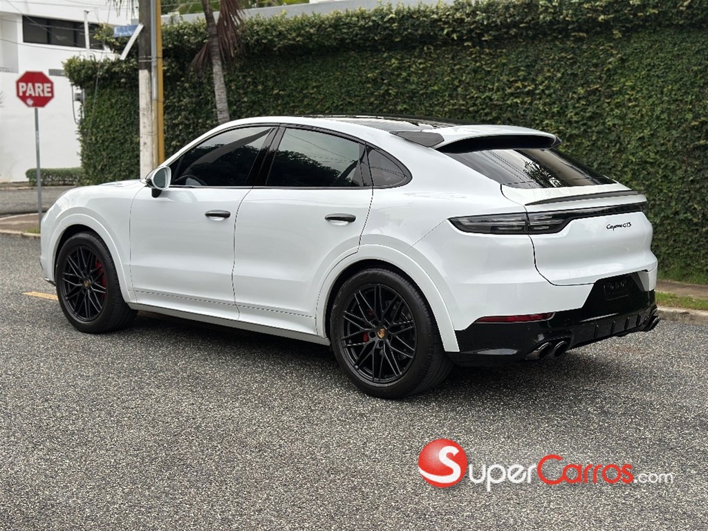 2022 Porsche Cayenne Coupe GTS — foto 6 / 11