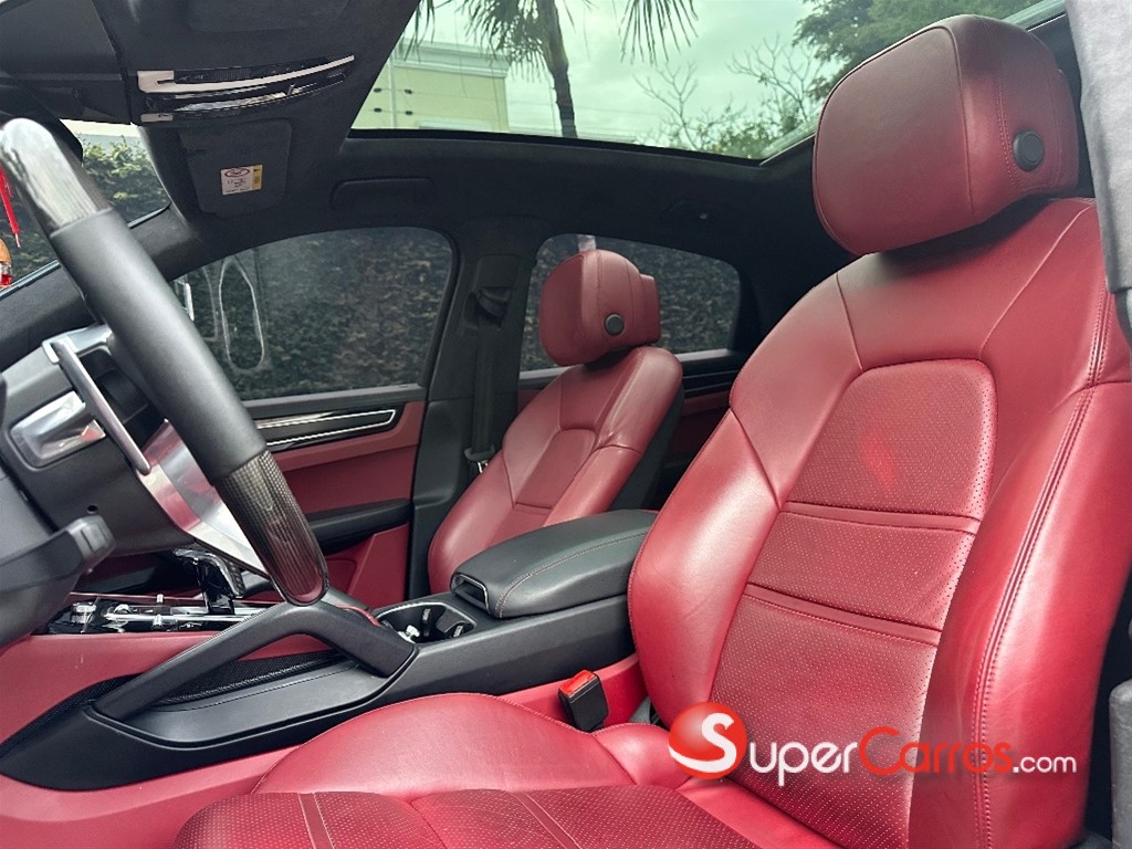 2022 Porsche Cayenne Coupe GTS — foto 11 / 11