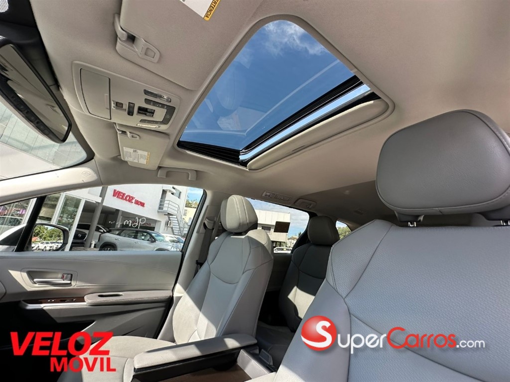 2022 Toyota Sienna XLE — foto 9 / 10