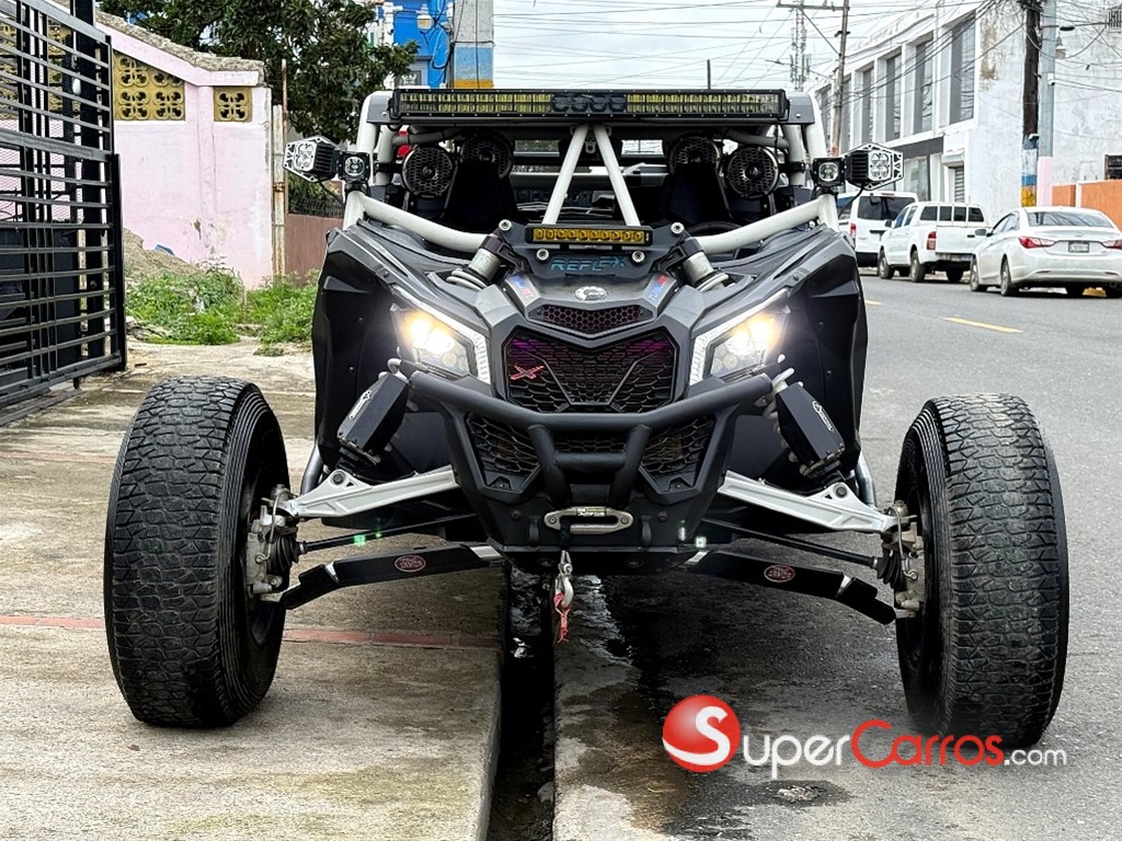2023 Can Am Maverick X RS TURBO RR WITH SMART-SHOX — foto 2 / 11