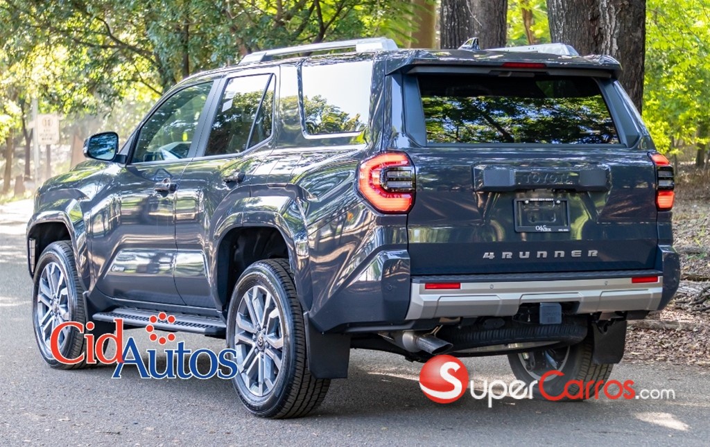 2027 Toyota 4 Runner Limited — foto 4 / 12