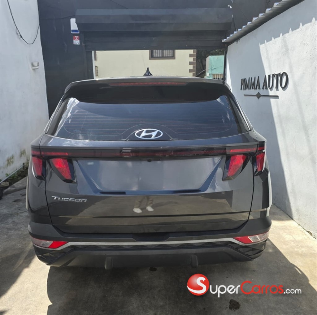 2022 Hyundai Tucson SE — foto 8 / 12