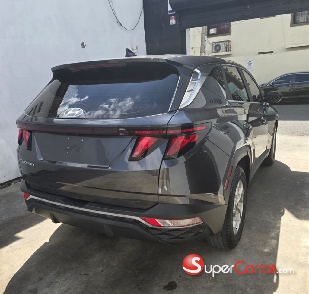 2022 Hyundai Tucson SE — foto 10 / 12