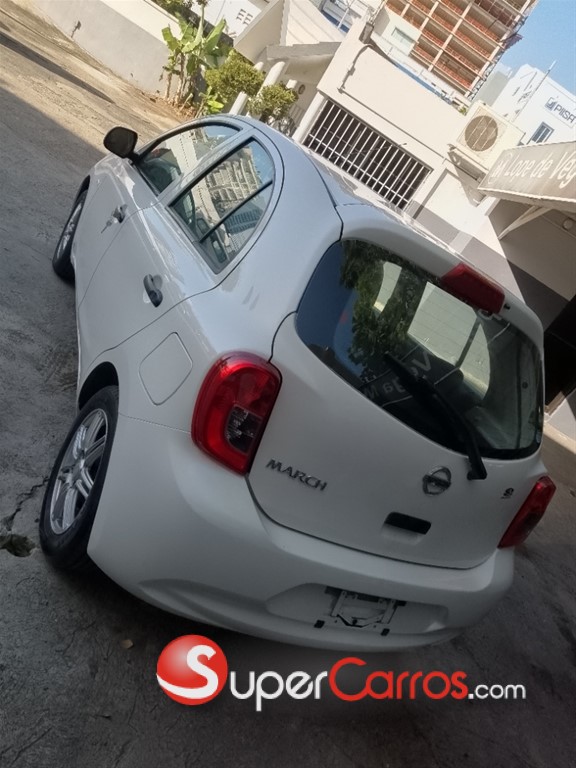 2020 Nissan March — foto 2 / 12