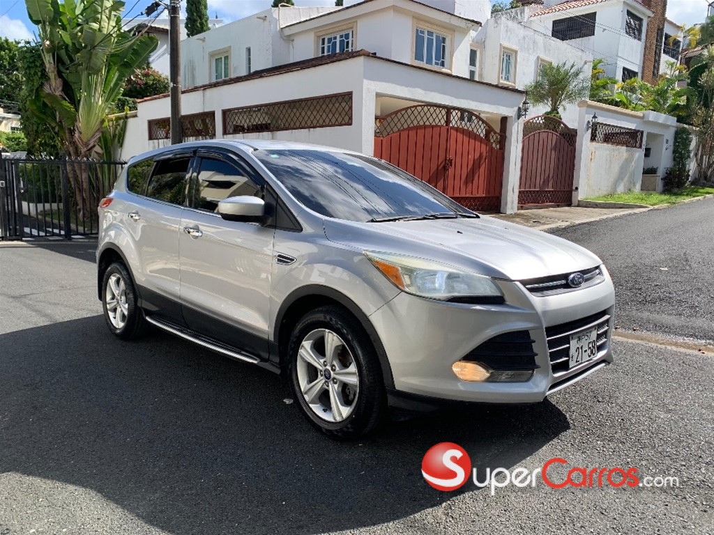 2014 Ford Escape SE — foto 2 / 9