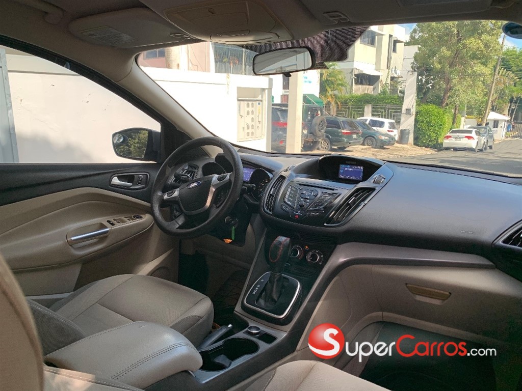 2014 Ford Escape SE — foto 8 / 9