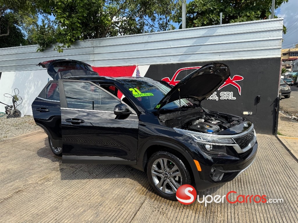 2021 Kia Seltos — foto 8 / 12