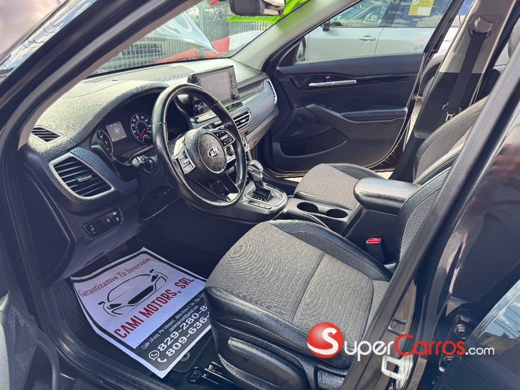 2021 Kia Seltos — foto 9 / 12