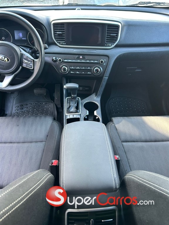 2020 Kia Sportage — foto 7 / 12