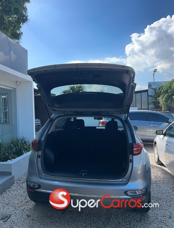 2020 Kia Sportage — foto 9 / 12