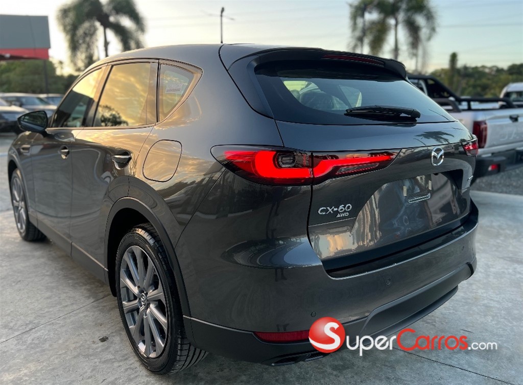 2026 Mazda CX-60 GT — foto 4 / 10