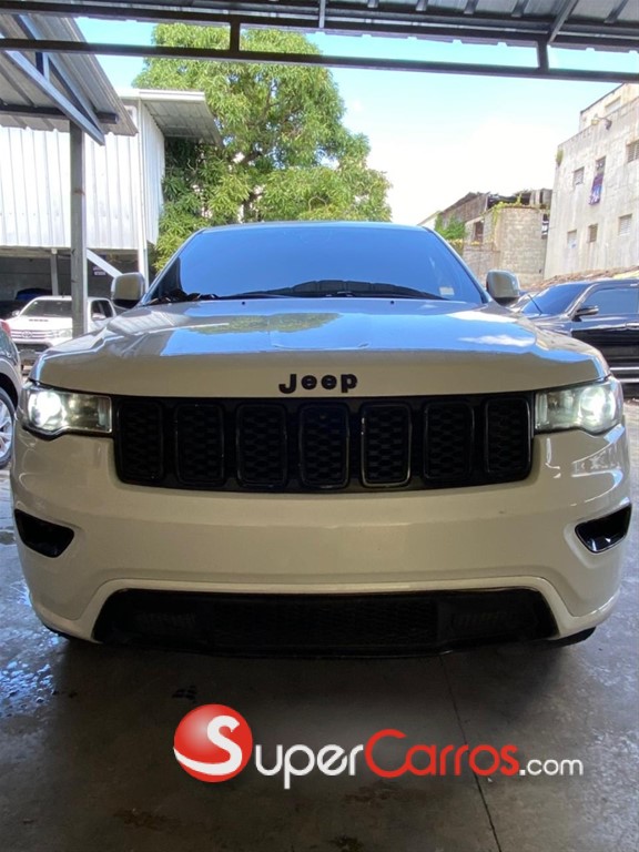 2019 Jeep Grand Cherokee Altitude — foto 2 / 11