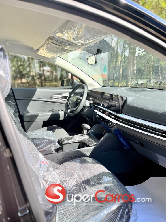 2026 Kia Sportage Sport — foto 9 / 10
