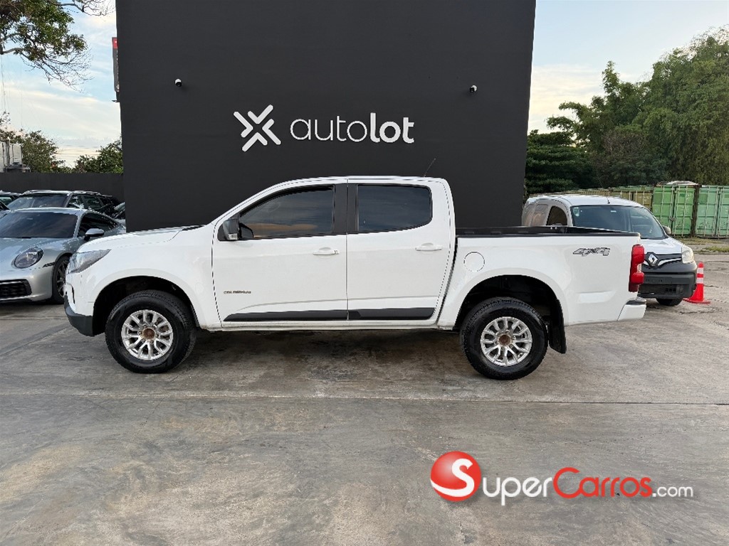 2022 Chevrolet Colorado LT — foto 2 / 9